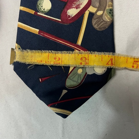 Harold's Golf Club Balls Tees Silk Necktie Men's Navy Blue Rare Vintage Novelty - Picture 3 of 6